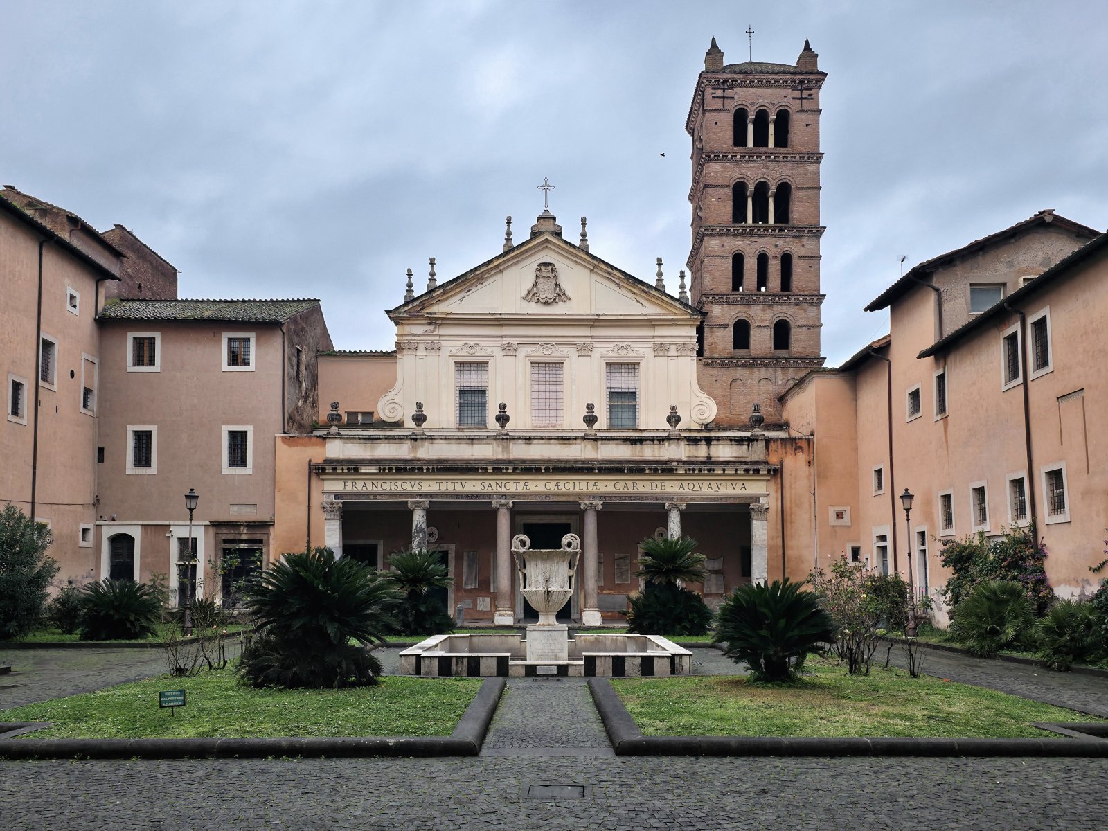 આ મોઝેઇક ના Basilica di santa સીસિલિયા માં Trastevere - Secret World - Roma | Secret World Trip Planner