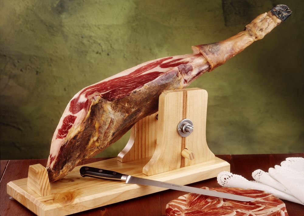Jamon Iberico o Pata Negra: il più fine del mondo - Estremadura | Secret World Trip Planner