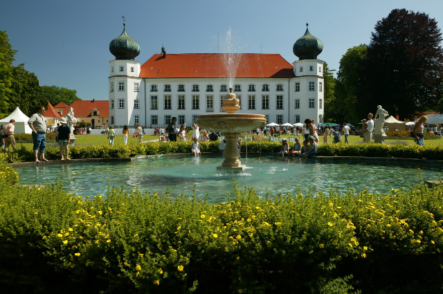 Christmas at Schloss Tüßling - Tüßling | Secret World Trip Planner