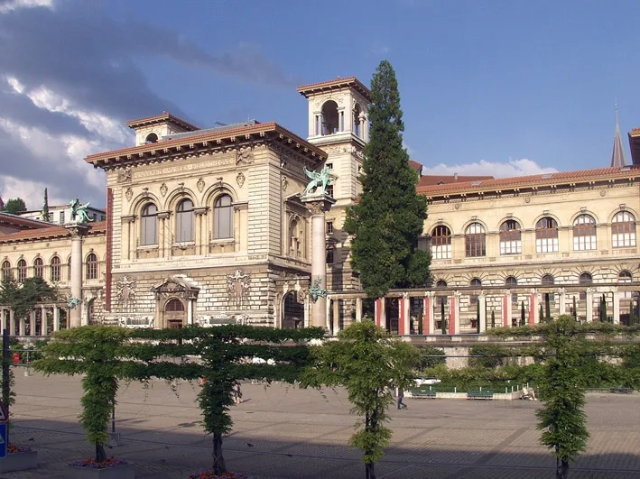 Palais de Rumine — Lausanne