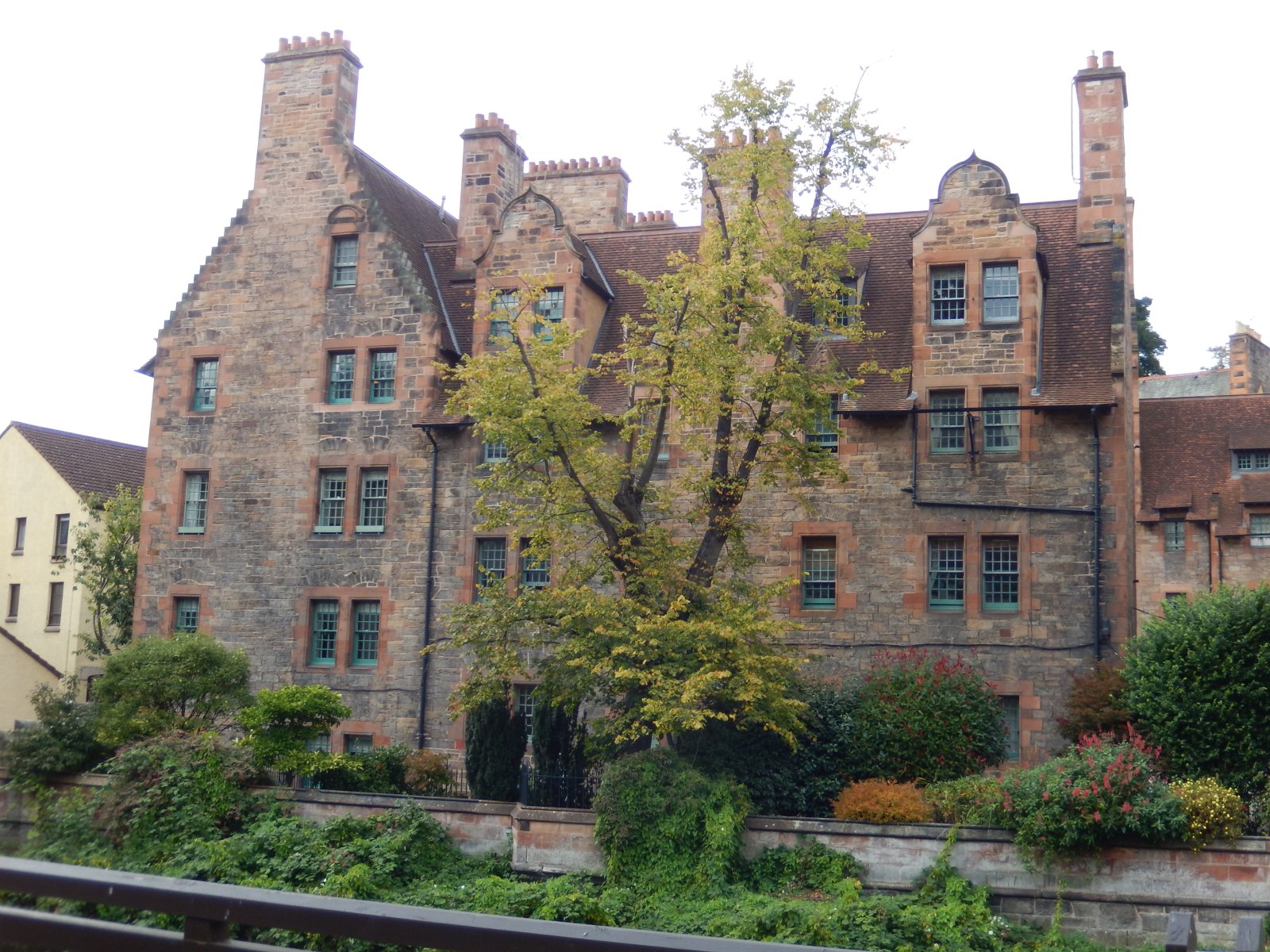 Dean Village, a peaceful village on the Water of Leith - Dean Path | Secret World Trip Planner