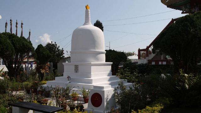 Gedenkstupa von Helena Roerich — Kalimpong