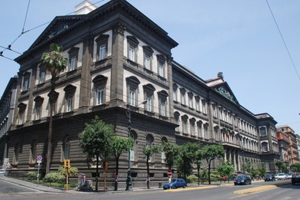 나폴리 대학교 페데리코 2세 - Napoli | Secret World Trip Planner