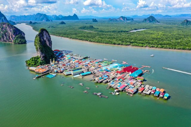 The small fishing village of Koh Panyee - Ko Panyi | Secret World Trip Planner