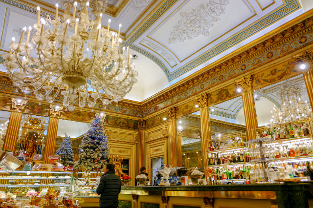 San-Karlo kafesi - Torino | Secret World Trip Planner