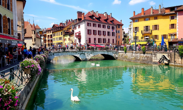 Annecy-See, Frankreich - Lake Annecy | Secret World Trip Planner