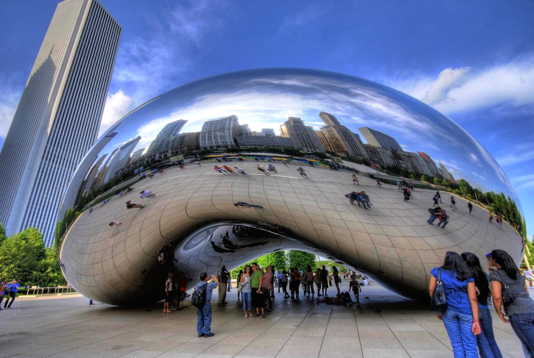 Cloud Gate is British artist Anish Kapoor's opera — Chicago