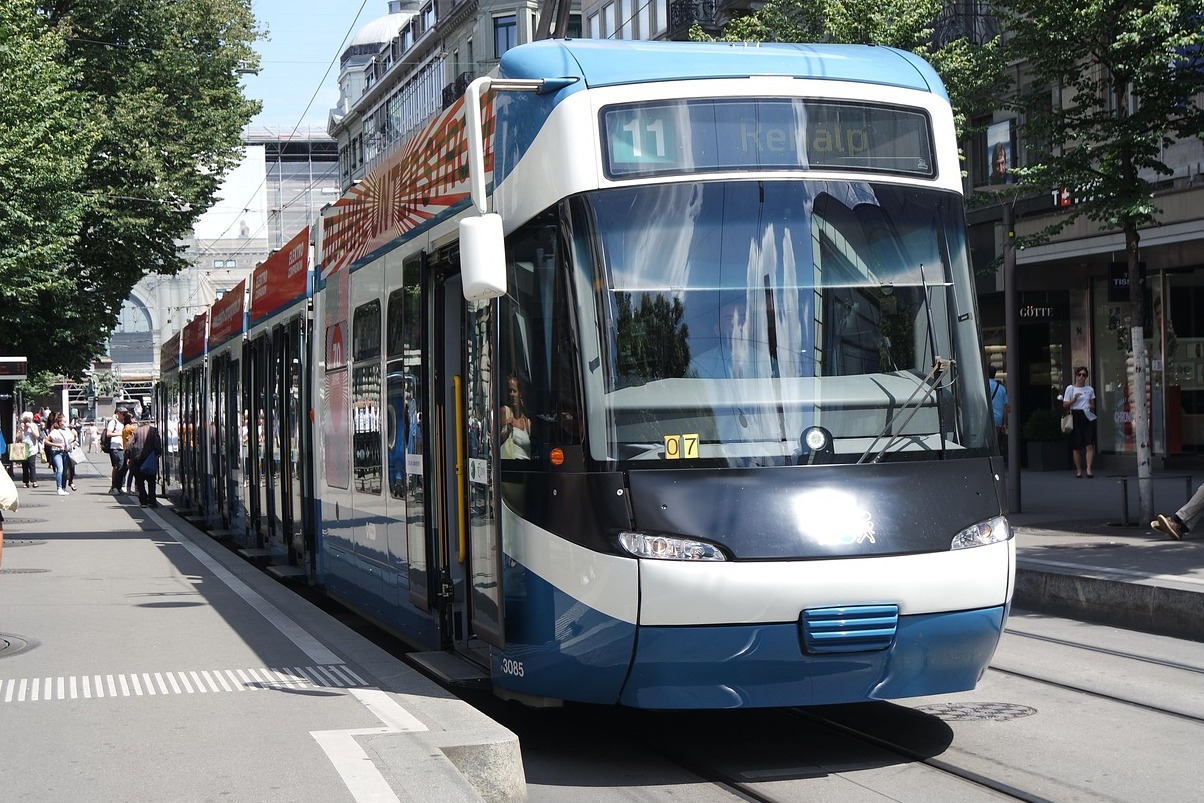 Bahnhofstrasse Top-Einkaufszone in ganz Zürich - Geheime Welt - Zurigo | Secret World Trip Planner
