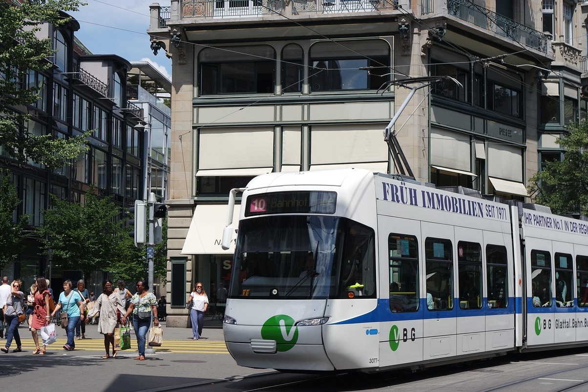 Bahnhofstrasse Top-Einkaufszone in ganz Zürich - Geheime Welt - Zurigo | Secret World Trip Planner