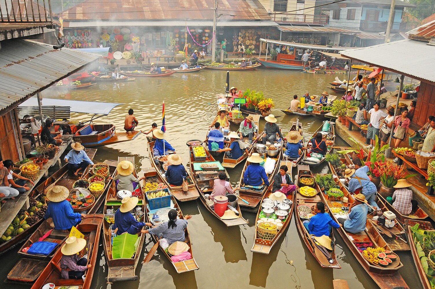The floating market of Damnoen Saduak — Damnoen Saduak