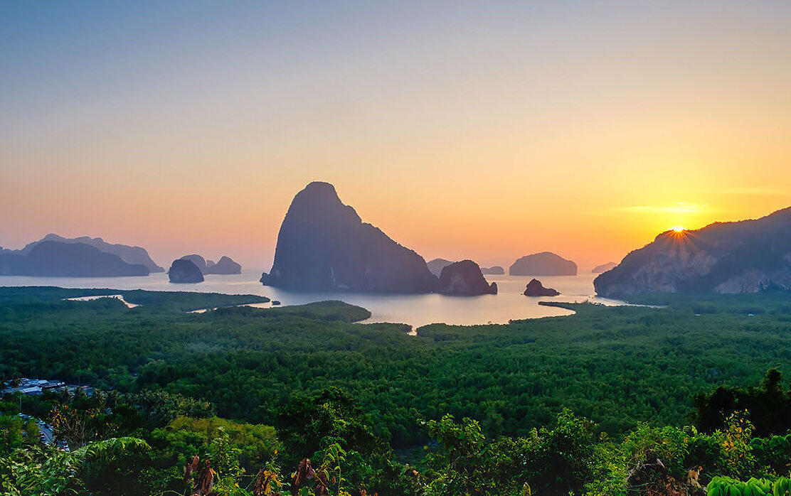 Samet Nangshe: ein herrlicher Aussichtspunkt in der Bucht von Phang Nga — Khlong Khian