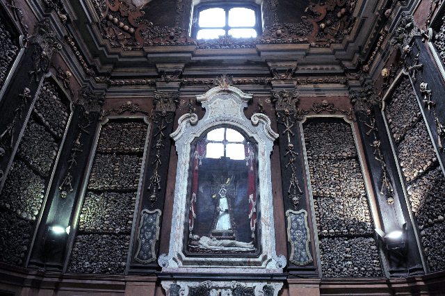 San Bernardino alle Ossa — Milano