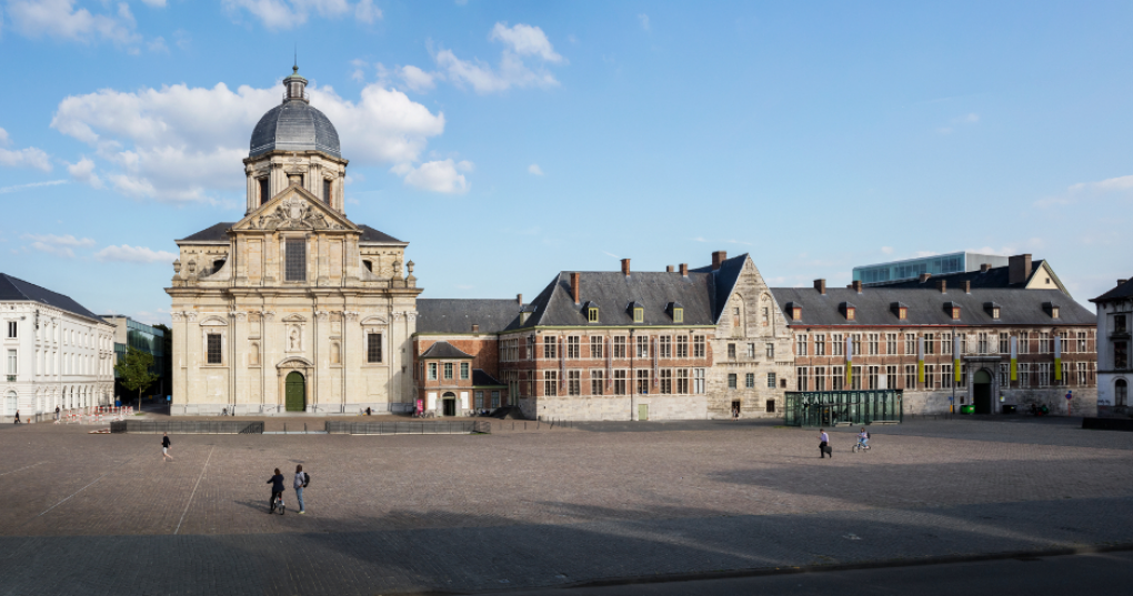 Abbazia di San Pietro - Gent | Secret World Trip Planner