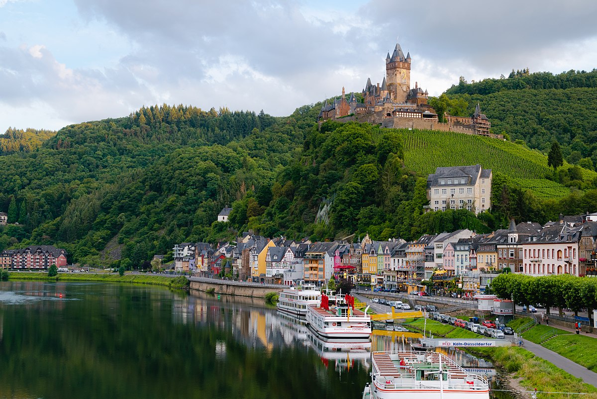 Burg Cochem - Cochem | Secret World Trip Planner