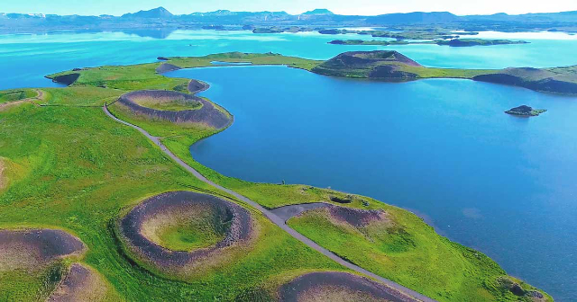 See Mývatn — Mývatn
