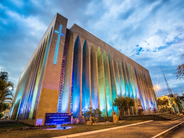Santuario Dom Bosco, Brasilia - Brasília - DF | Secret World Trip Planner