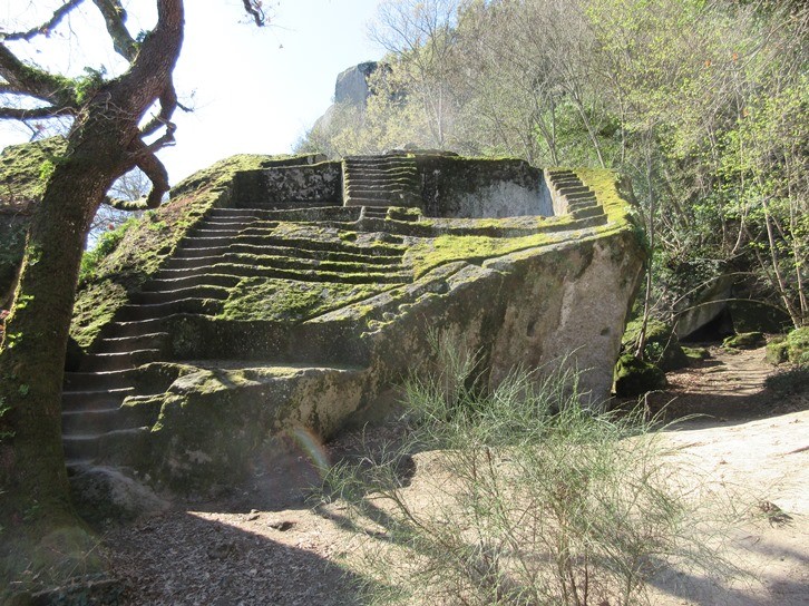 Piramida Etruscan  - Bomarzo | Secret World Trip Planner