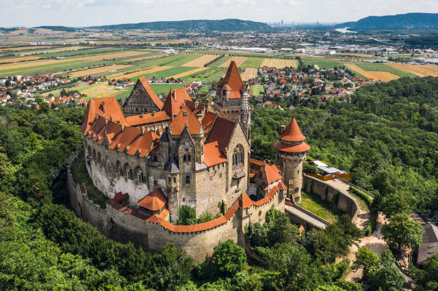 Castello di Kreuzenstein — Leobendorf