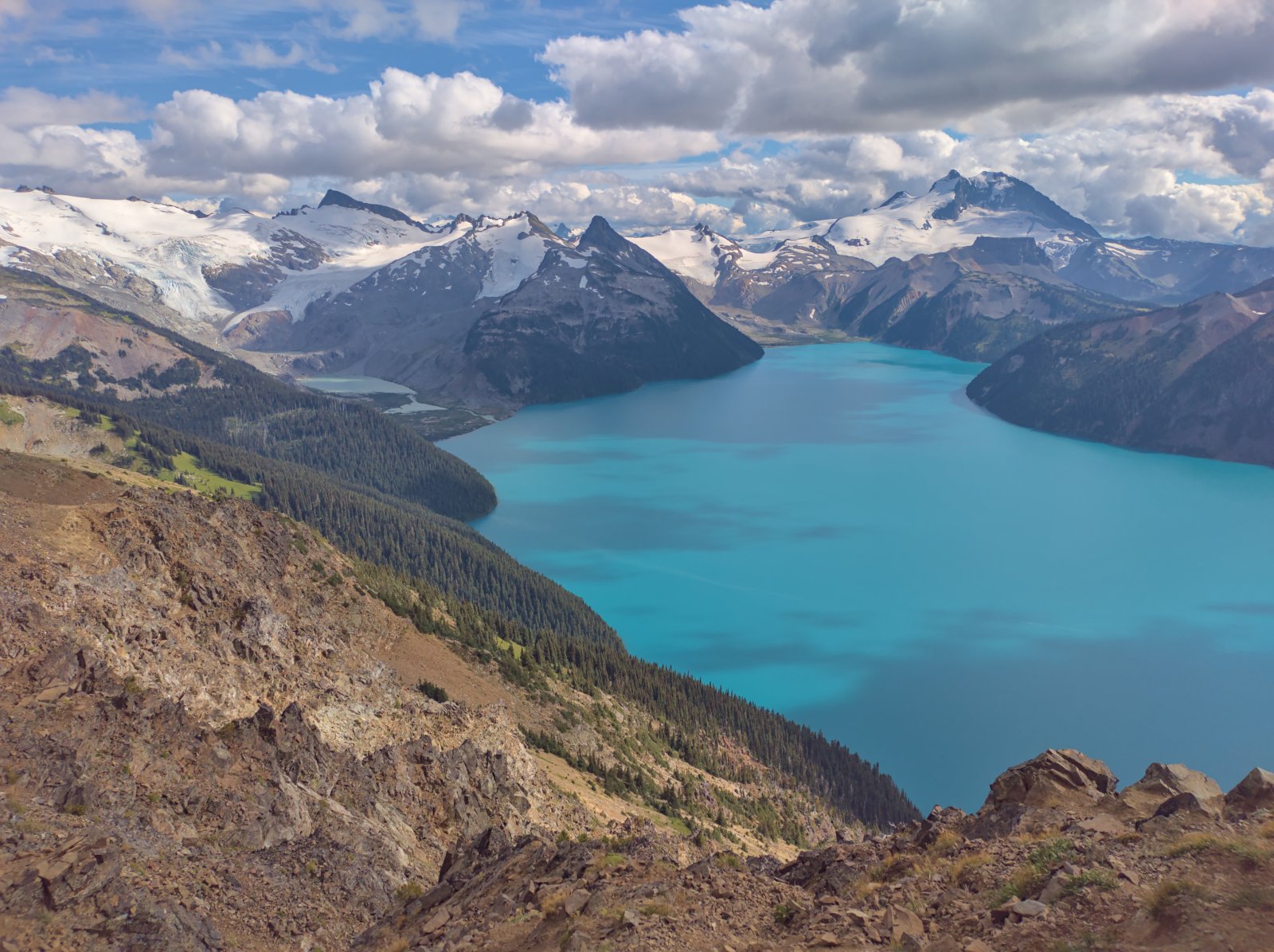 Garibaldi Lake in Canada - Squamish-Lillooet D | Secret World Trip Planner