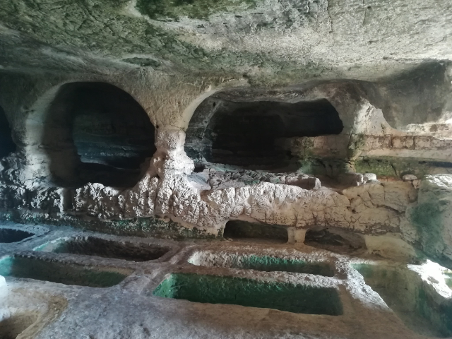 Höhle der Trabacche - Ragusa | Secret World Trip Planner