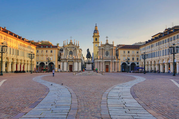 Плошча Сан-Карла - Torino | Secret World Trip Planner
