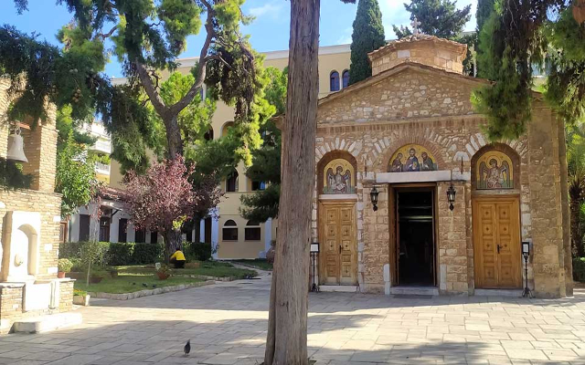 Monastero di Petraki: Un santuario bizantino in mezzo alla frenesia di Atene — Athina