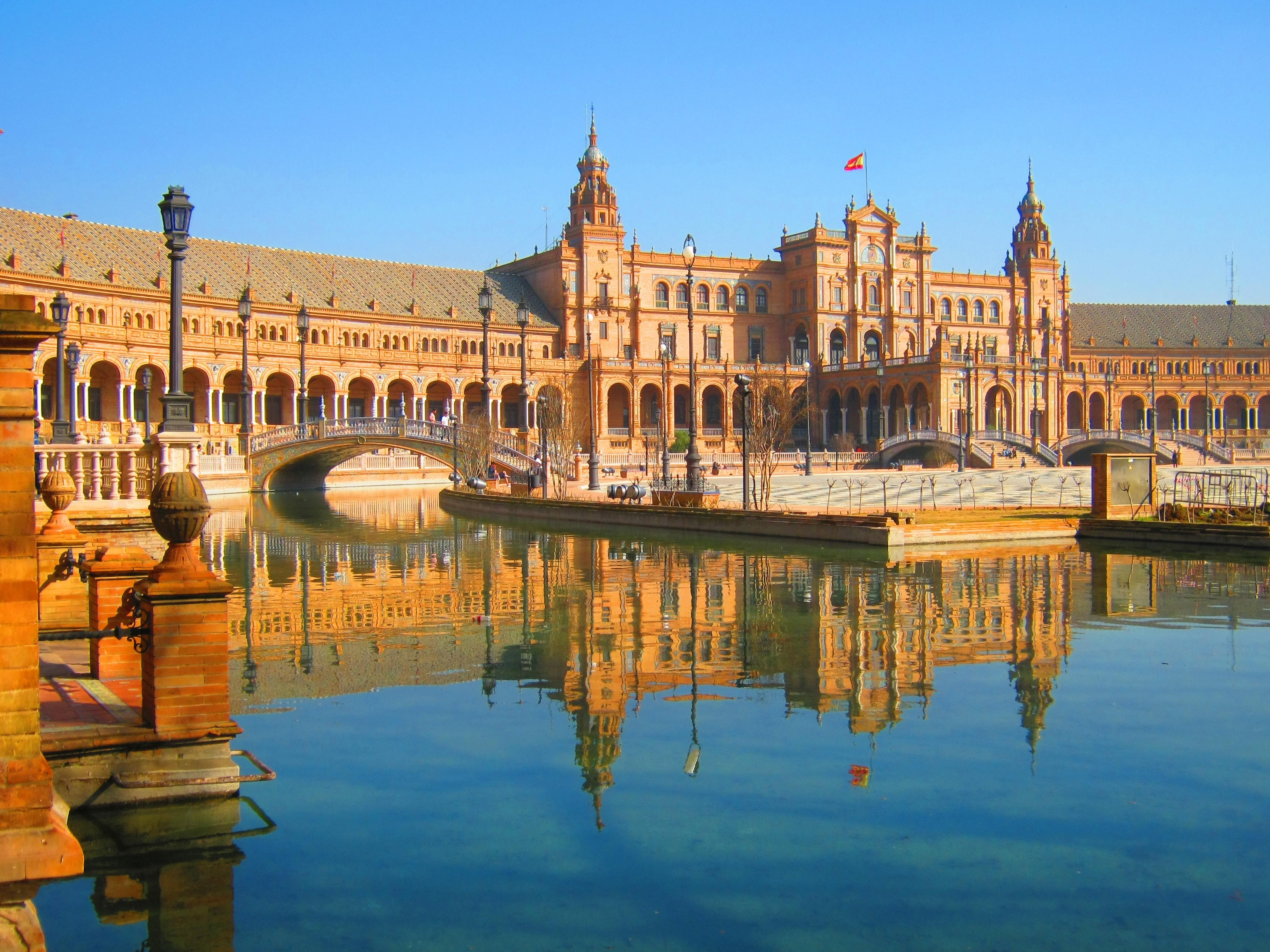 Piazza di Spagna di Siviglia - Sevilla | Secret World Trip Planner