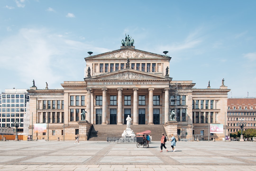 Jandarmenmarkt, ehtimol, Berlindagi eng muhtasham maydondir - Berlin | Secret World Trip Planner