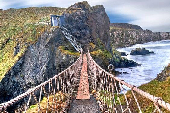 Carrick-a-Rede-Seilbrücke — 119a Whitepark Road