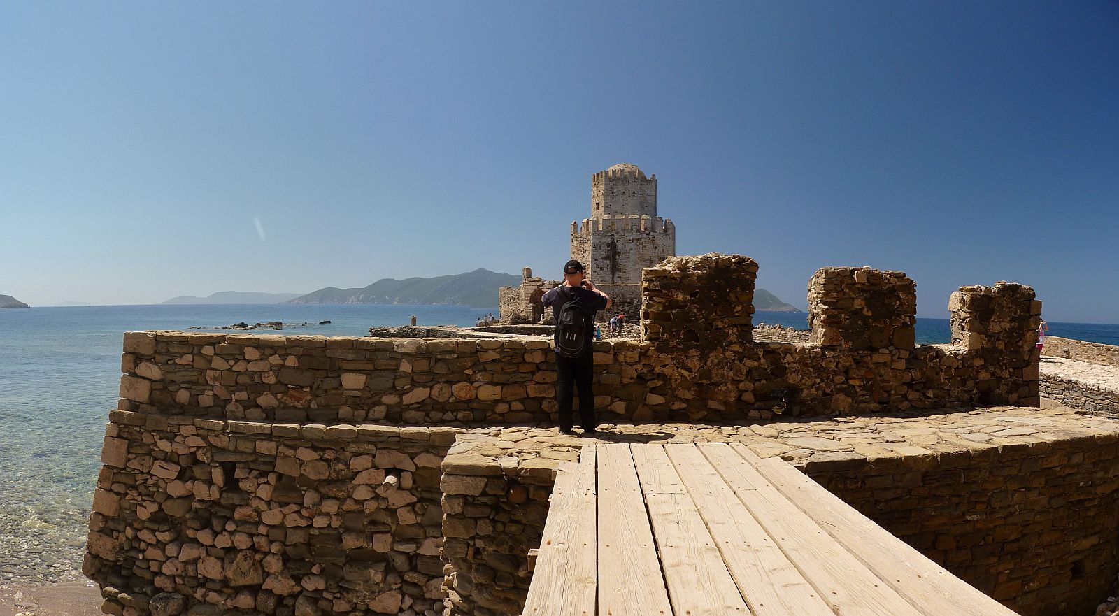 The castle of Methoni - Modone | Secret World Trip Planner
