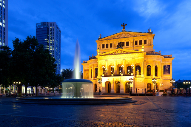 Opera antica - Frankfurt | Secret World Trip Planner