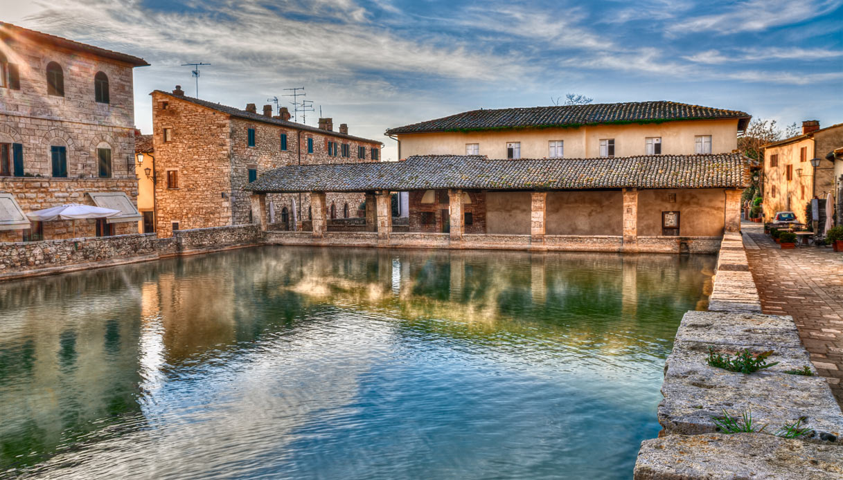 விக்னோனி குளியலறை - Bagno Vignoni | Secret World Trip Planner