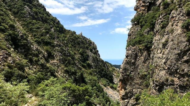 Gola di Vyros - Vyros Gorge | Secret World Trip Planner