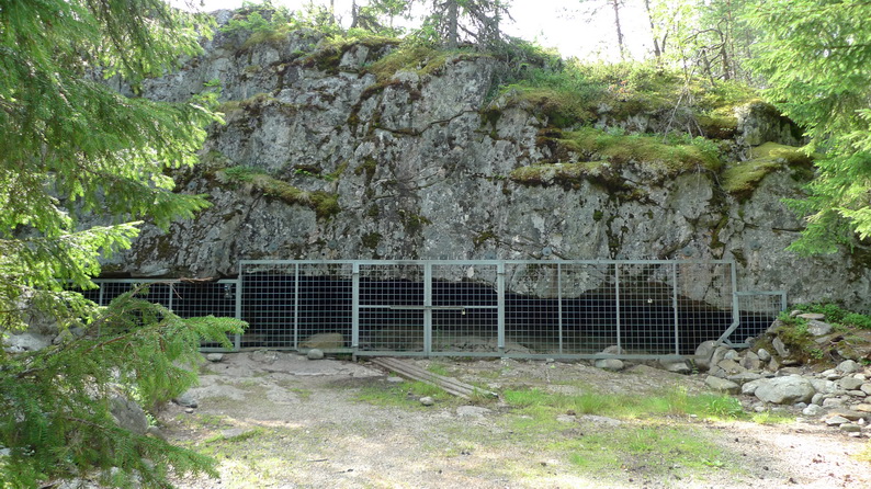 Wolfshöhle — Kristiinantie 100