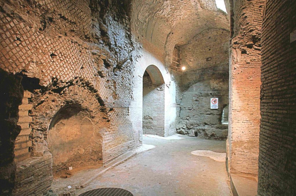 Das griechisch-römische Theater von Neapolis - Napoli | Secret World Trip Planner