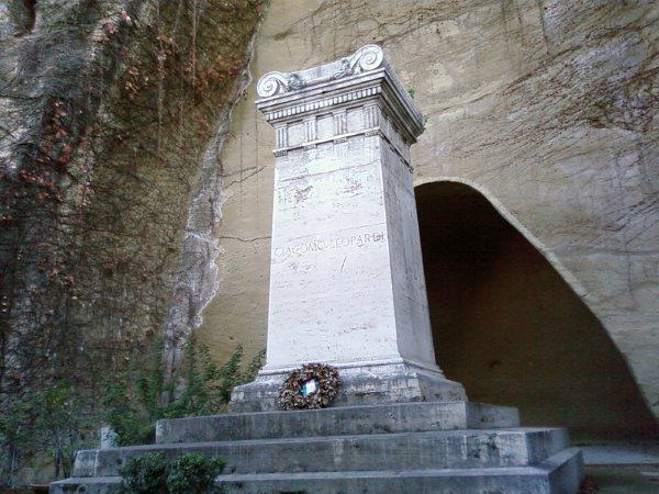 Parque Vergiliano en Piedigrotta - Napoli | Secret World Trip Planner