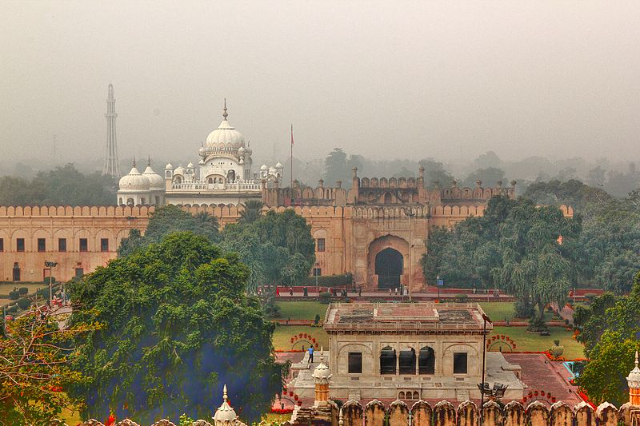 Samadhi of Maharaja Ranjit Singh - Lahore | Secret World Trip Planner