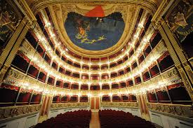 Giuseppe Verdi Leikhúsið - Salerno | Secret World Trip Planner