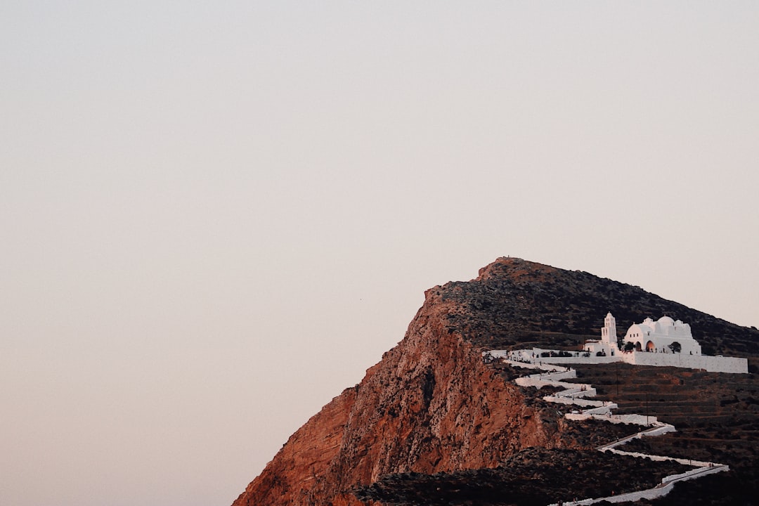Die Insel Folegandros - einer der erstaunlichsten Orte in Griechenland. - Folegandros | Secret World Trip Planner