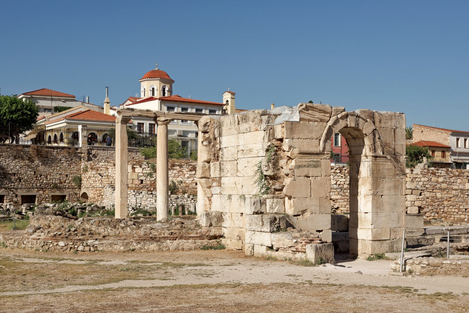 Hadrian-Bibliothek - Athina | Secret World Trip Planner