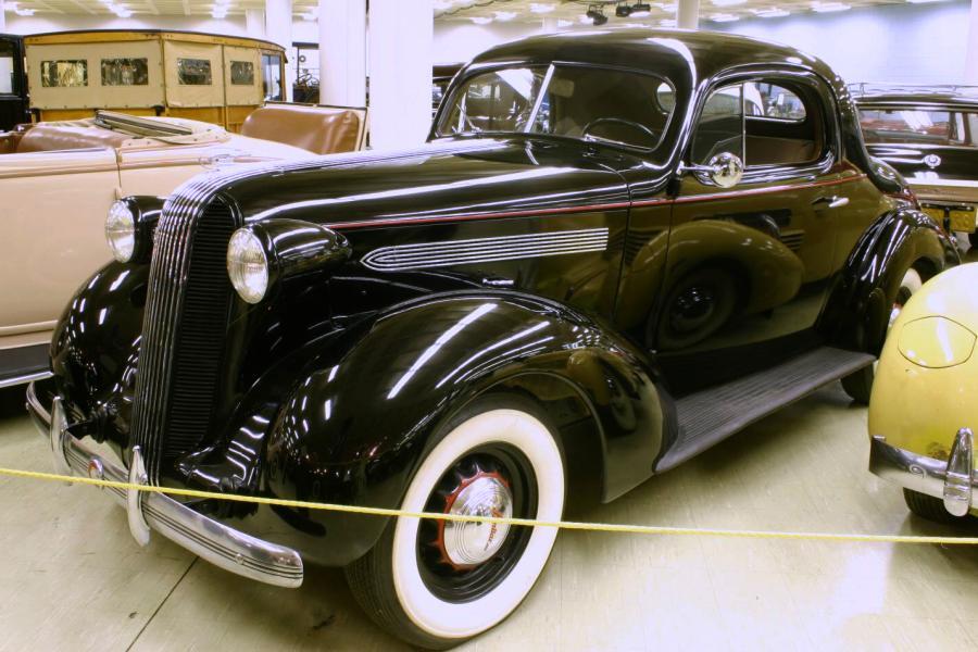 Crawford Auto-Aviation Museum in Cleveland - Cleveland | Secret World Trip Planner