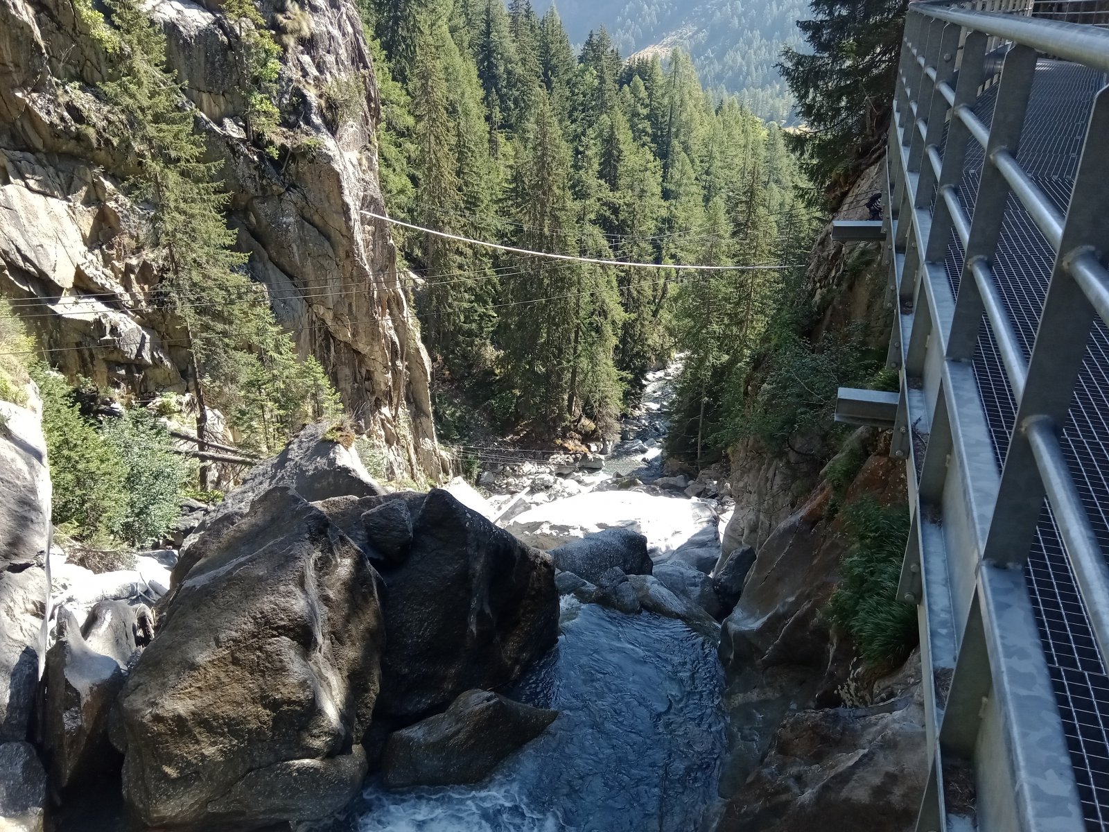 France: Bérard waterfall - Vallorcine | Secret World Trip Planner