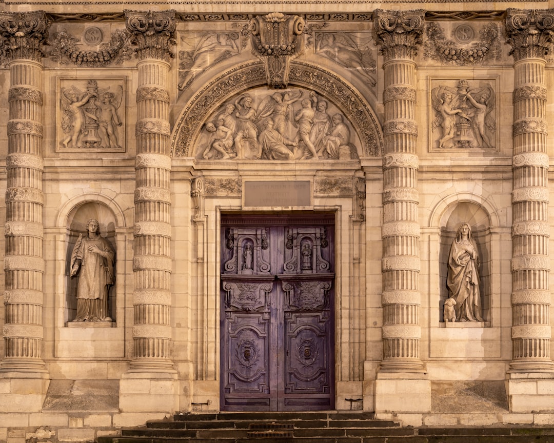 The church Saint-Étienne-du-Mont | Paris - Paris | Secret World Trip Planner