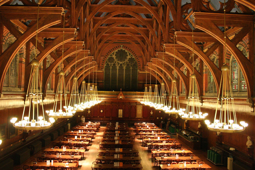 Annenberg and the Great Hall at Hogwarts - Cambridge | Secret World Trip Planner