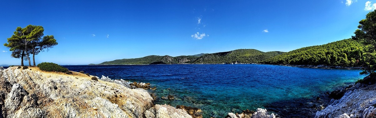 Skopelos: Eine der schönsten Inseln Griechenlands - Geheime Welt - Skopelos | Secret World Trip Planner