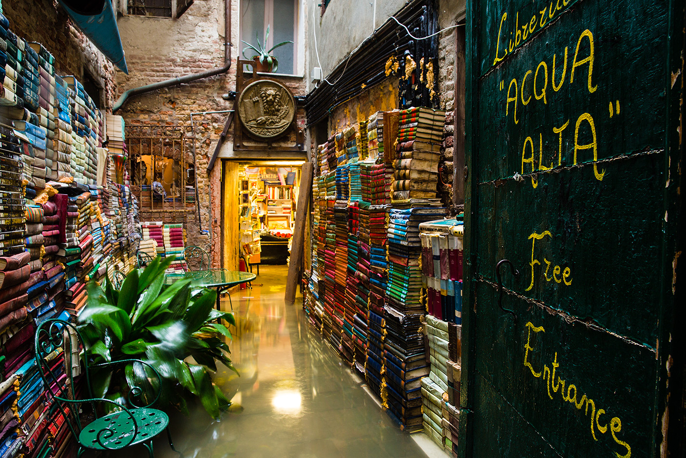 High Water Bookshop - Venezia | Secret World Trip Planner