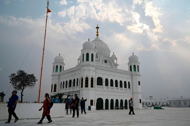 Gurdwara Darbar Sahib Kartarpur - Kartarpur | Secret World Trip Planner