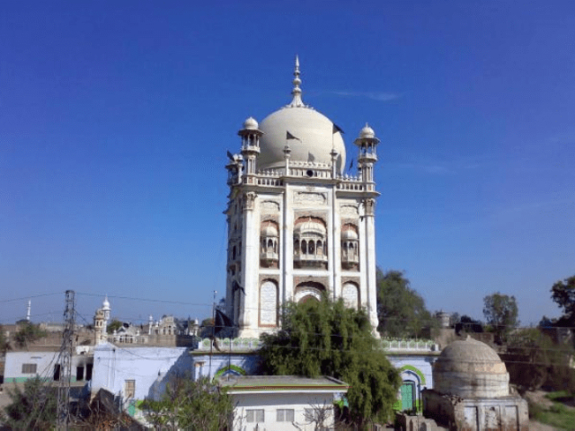 The Shrine of Ismail Shah Bukhari — Chiniot