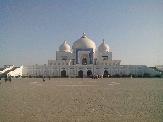The Mazar of Zulfikar Ali Bhutto — Garhi Khuda Bakhsh