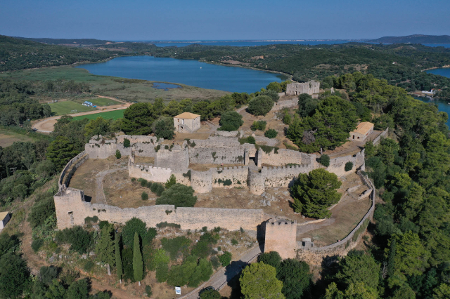Vonitsa: il castello degli otto maestri - Vonitsa | Secret World Trip Planner